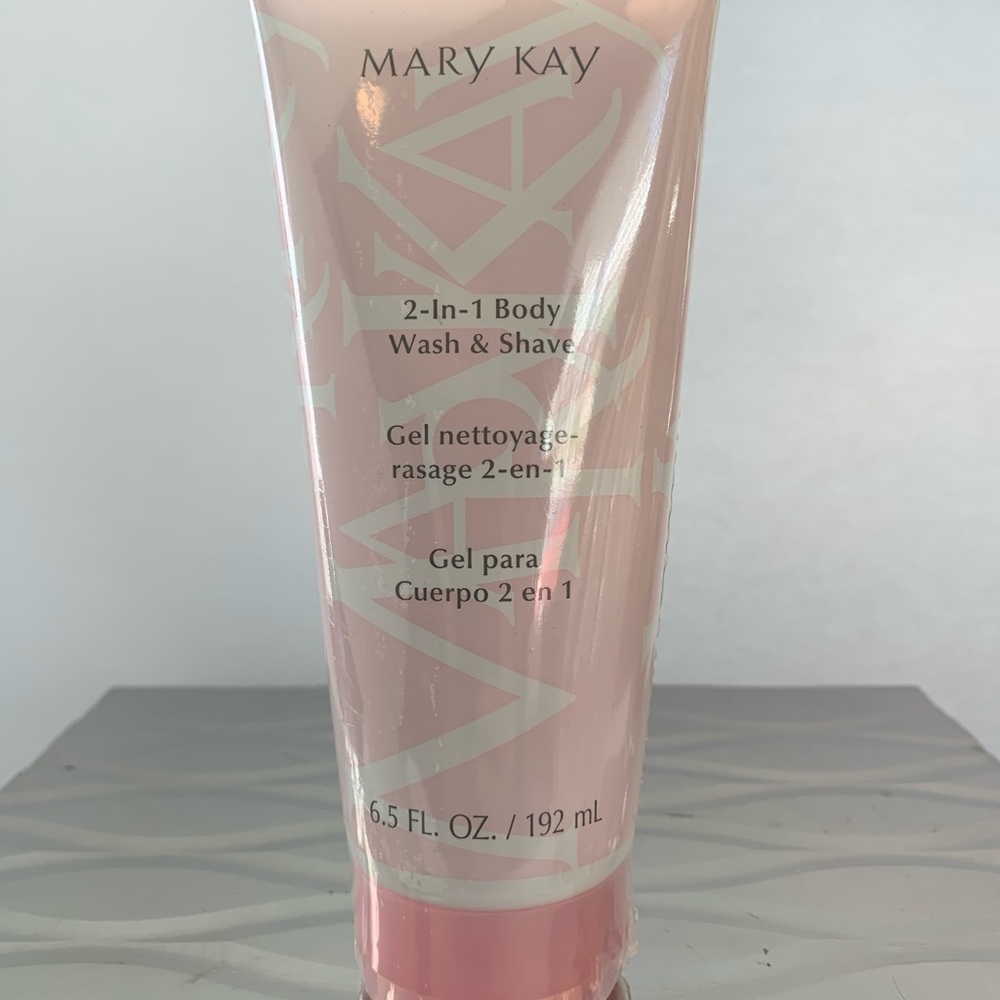 New!  Mary Kay Hydrating Lotion 6.5 ounces.